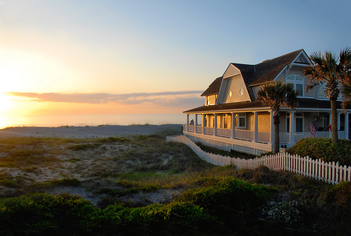 The Best of Both Worlds at Bald Head Island LINKS Magazine