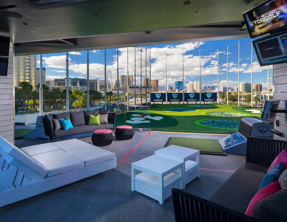 golf nightlife