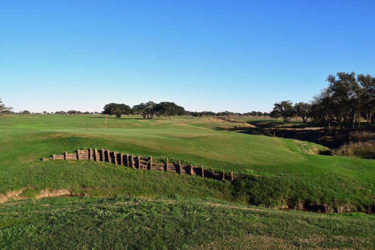 Modern Classics: TXO LINKS Magazine