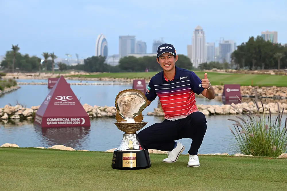 golf trophies