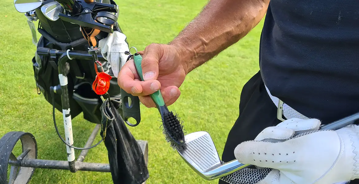 golf bag items