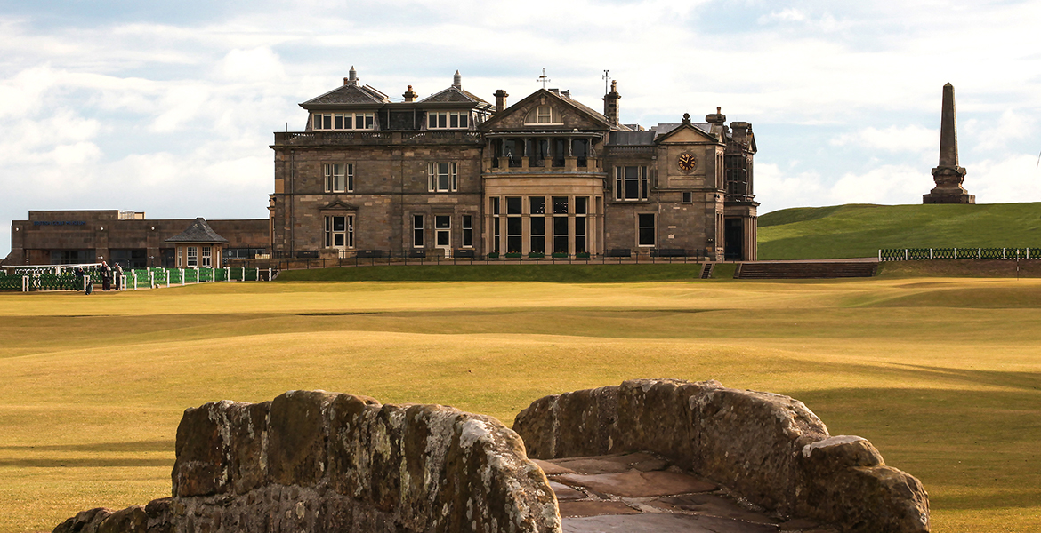 best golf clubhouse